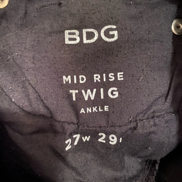 ⚡️BDG Patterned Skinny Jean⚡️ ($7 flash sale) - Picture 3 of 3